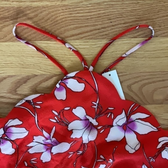 MONTEAU Red Floral Peplum Top - Picture 5 of 8